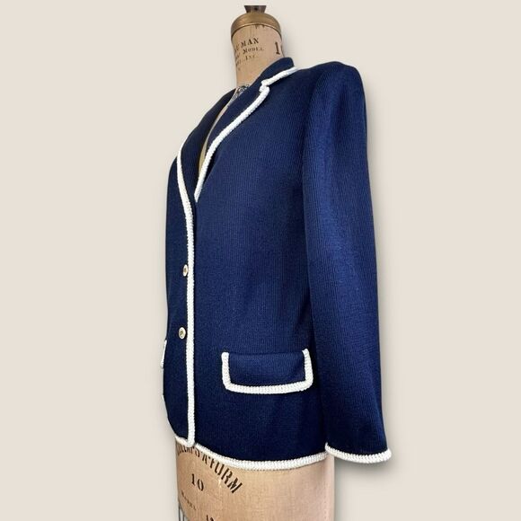 Vintage 70s ACT III Lightweight Navy Blazer with white and gold trim size small - Picture 3 of 13